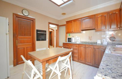 Waterfront apartment perfect for beach lovers. - Photo 4