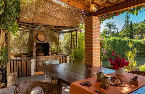 Villa con piscina cerca de la playa - Photo 11