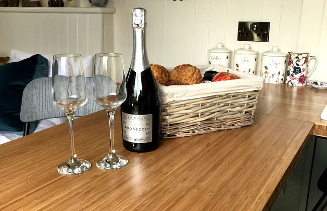 Beds of Silk Luxury Glamping - Photo 7