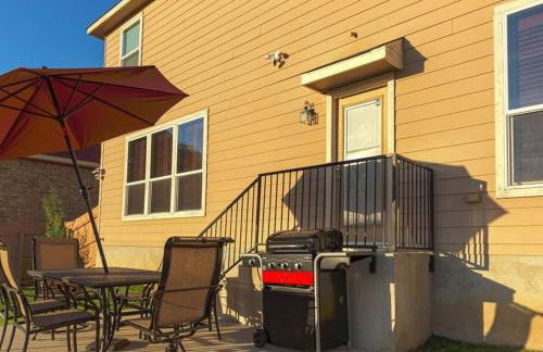 A Charming Hill Country Home - Photo 15