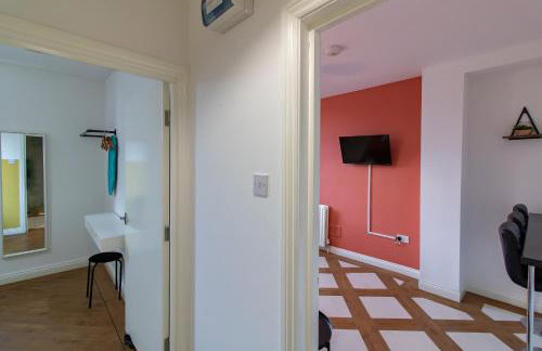 Great offers on Long Stays!! LaLuNa Apartments - Foto 30
