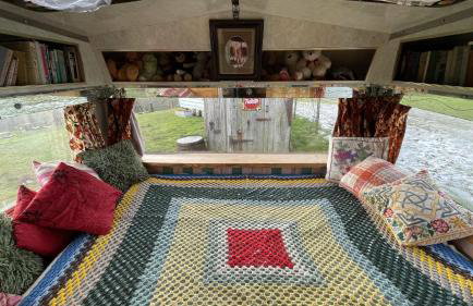 2 x Double Bed Glamping Wagon at Dalby Forest - Foto 8