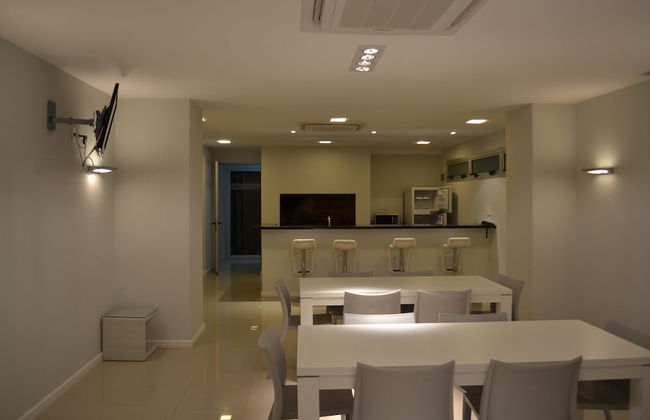 Arenas del Mar Apartments - Photo 59