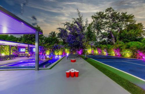 Luxury Villa Solara w Heated Pool Hot Tub BBQ - Foto 59