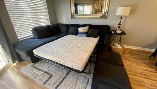 Beautiful Inn Building Condo 208 Pet friendly - Photo 5