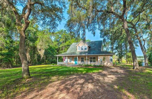 Lovely Hawthorne Home with Private Boat Dock! - Photo 33