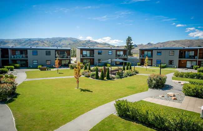 Central Park Apartments - Photo 35