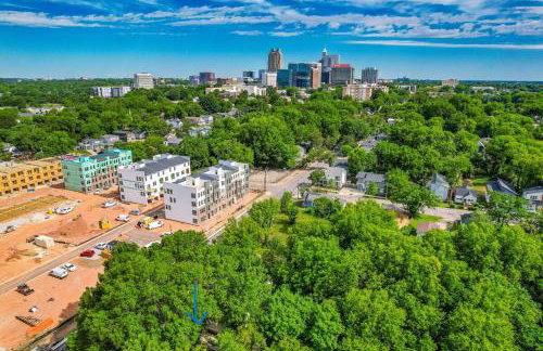 Modern new built in prime Raleigh location - Foto 48