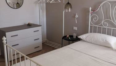 Chiocciola Apartment sul lungomare tremoli, con terrazza e parcheggio privato gratuito - Foto 5