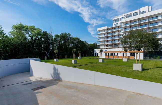 Aquamarina Prima Apartments by Renters - Photo 38