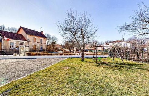 2 Bedroom Cozy Home In Oradour-Fanais - Foto 13