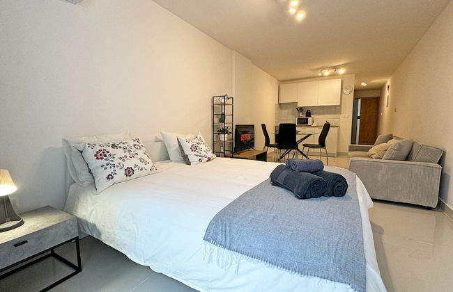 Flora Beachfront Larnaca Finikoudes - Foto 4