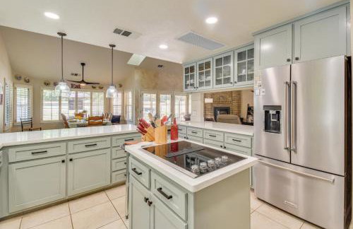 1 Mi to Applegate Park Zoo Pet-Friendly Home - Foto 10