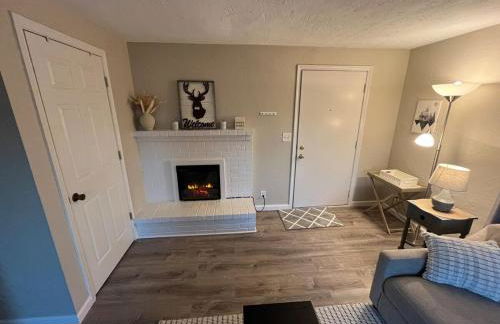 Relaxing Ducks Hang Out Haven 2 bed 1 bath and BBQ - Foto 14