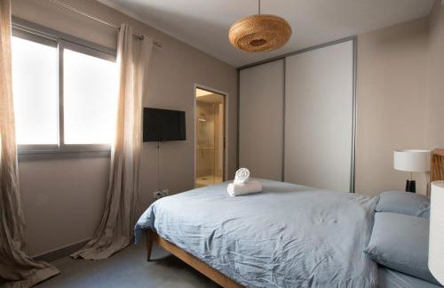 Luxury Mind Vue Exceptionnelle Pied dans l'eau Parkings privés 2 places Climatisation Hyper centre logement d'exception - Foto 28