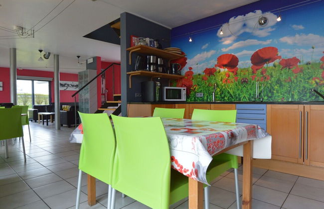 Sourbrodt Villa With Pool - Photo 16