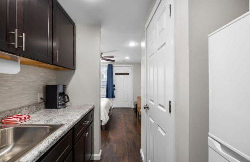 Downtown Kimmswick Room~Renovated~Prime Location - Foto 9