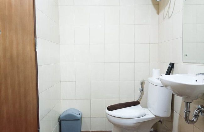Spacious And Comfortable 3Br Vida View Makassar Apartment - Foto 15