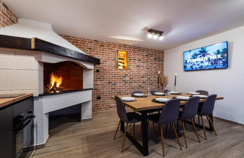 Villa Matea - heated pool, peace, view - Photo 22