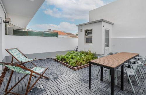 GuestReady - Charming Apartment with Patio - Foto 50