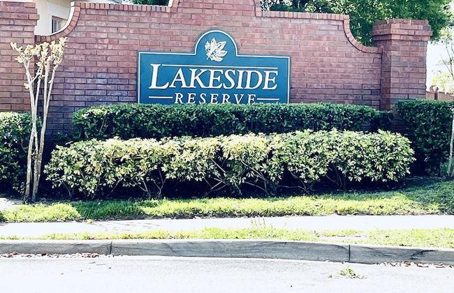 Lakeside Community, Pools, and More! - Photo 18