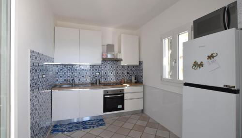 3 Bedroom Lovely Home In Gizzeria Lido - Photo 5