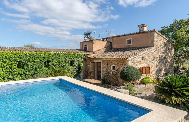 Nice Villa With Private Pool - Photo 34