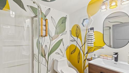 Secluded Tiny Home in Exclusive Paris Mountain! - Foto 2, Shower