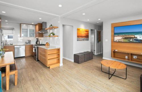 Newly Renovated 3BR Modern Apt in Heart of Ocean Beach - Foto 2
