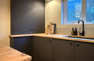 Montagu Apartment - St Leonards-on-Sea - Luxurious 2 bed Coastal Stay - Foto 32