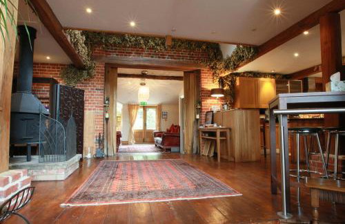 Tonge Barn - Photo 10