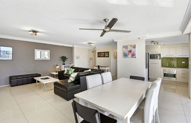 Surfers Century Oceanside Apartments - Foto 47