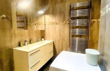 Arty chic flat between Arc de Triomphe & Eiffel Tower - Foto 29