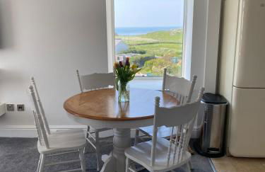 Tudor Apartment (Panoramic Sea Views) - Foto 3