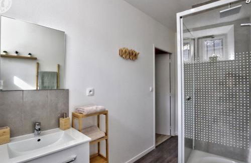 Confort moderne dans un gîte historique à Saint-Galmier - FR-1-496-276 - Foto 21