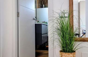 Lovley 2 bed apartment with a sea view ! - Foto 8