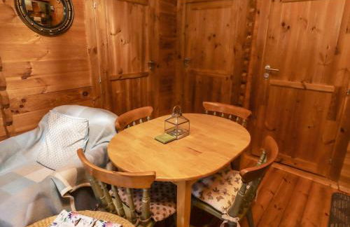 Aurora Skies - Photo 11