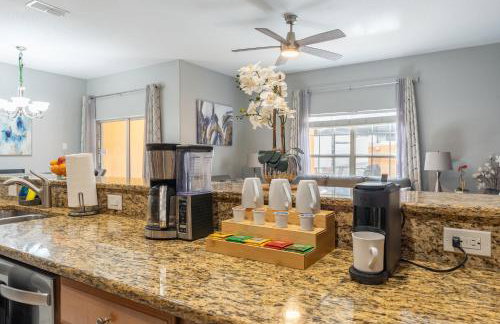 Four Bedroom Private Pool Townhome, near Disney - Foto 37