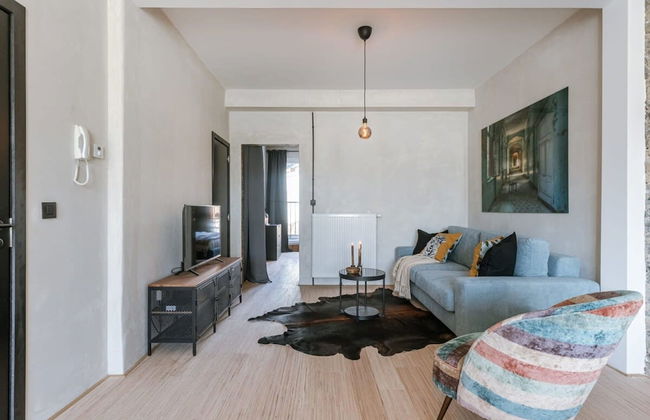 Industrial Apartment With Terrace in Antwerp - Photo 33