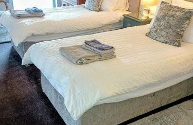 The Dairy, Yealand Redmayne in a rural setting, bring your dogs and horse - Photo 13