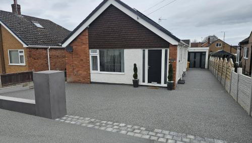 3-beds, Sleeps 6 Walking Distance to Castle & Town - Foto 1