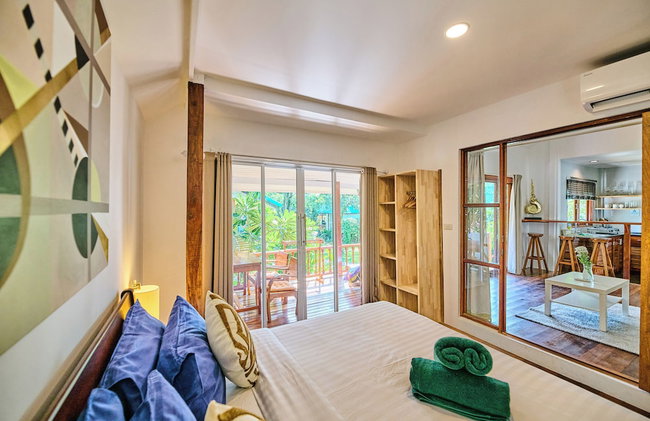 Joy Beach Villas - Photo 31