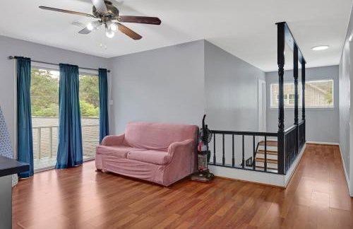 Home for summer with pool, pool table, outdoor kitchen,patio and balcony - Foto 63