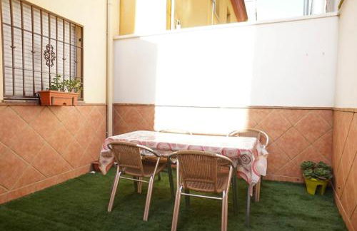 Amplia casa en Granada ideal para familias - Foto 15