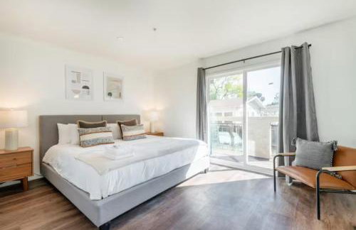 New Renovated Spacious 3 bedroom near DT Alhambra - Foto 1