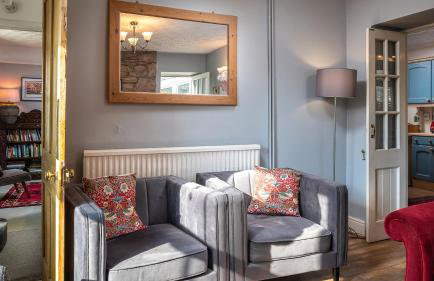 Keeper's Cottage - Photo 8