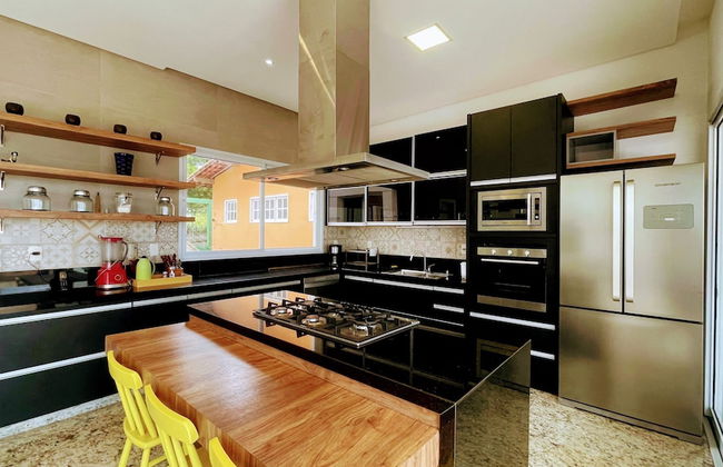 Villa Azul Mar: Sofisticação e Refúgio na Enseada - Foto 14