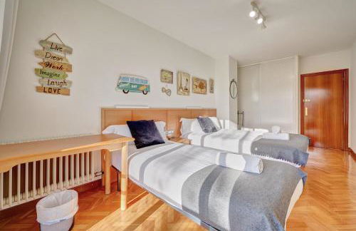 Mirasierra Suites Pamplona - Photo 6