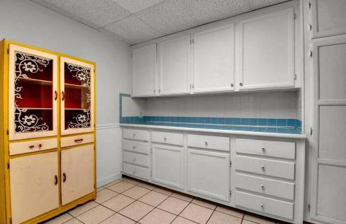 Cozy Retreat near Paris Mtn State Park Sleeps 12 - Foto 55