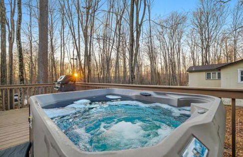 Lake Area 6BR Pet friendly home in Poconos - Your Pocono Retreat - Foto 67